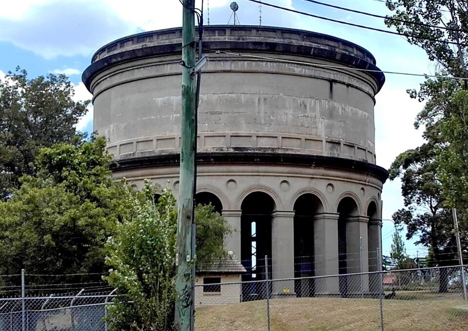 Les piliers du réservoir de Bankstown (Sydney, Australie)