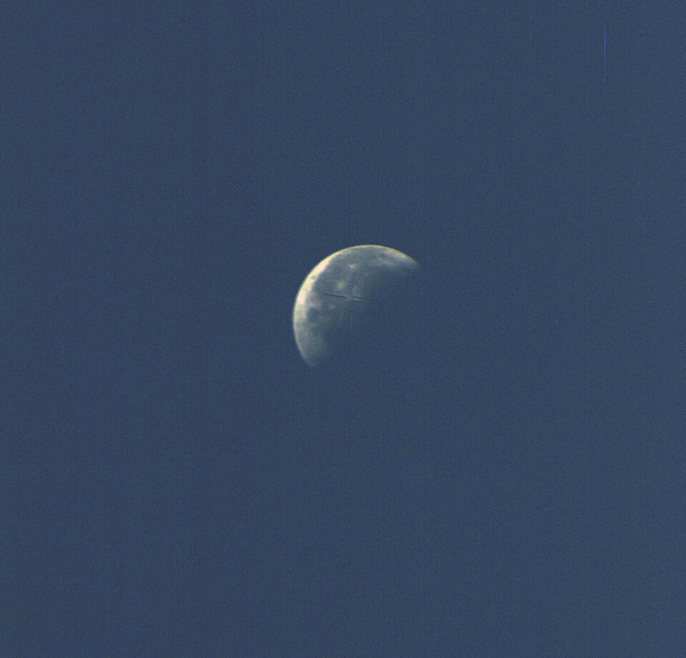 La Lune en phase partielle