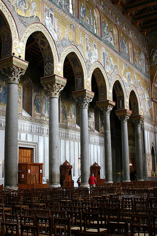 Arcs brisés sur pilotis de la cathédrale de Monreale)
