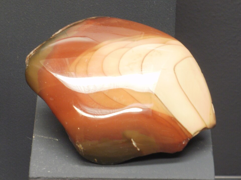 Jaspe Bruneau, Idaho (ce jaspe se trouve dans les œufs de tonnerre), AE Seaman Mineral Museum