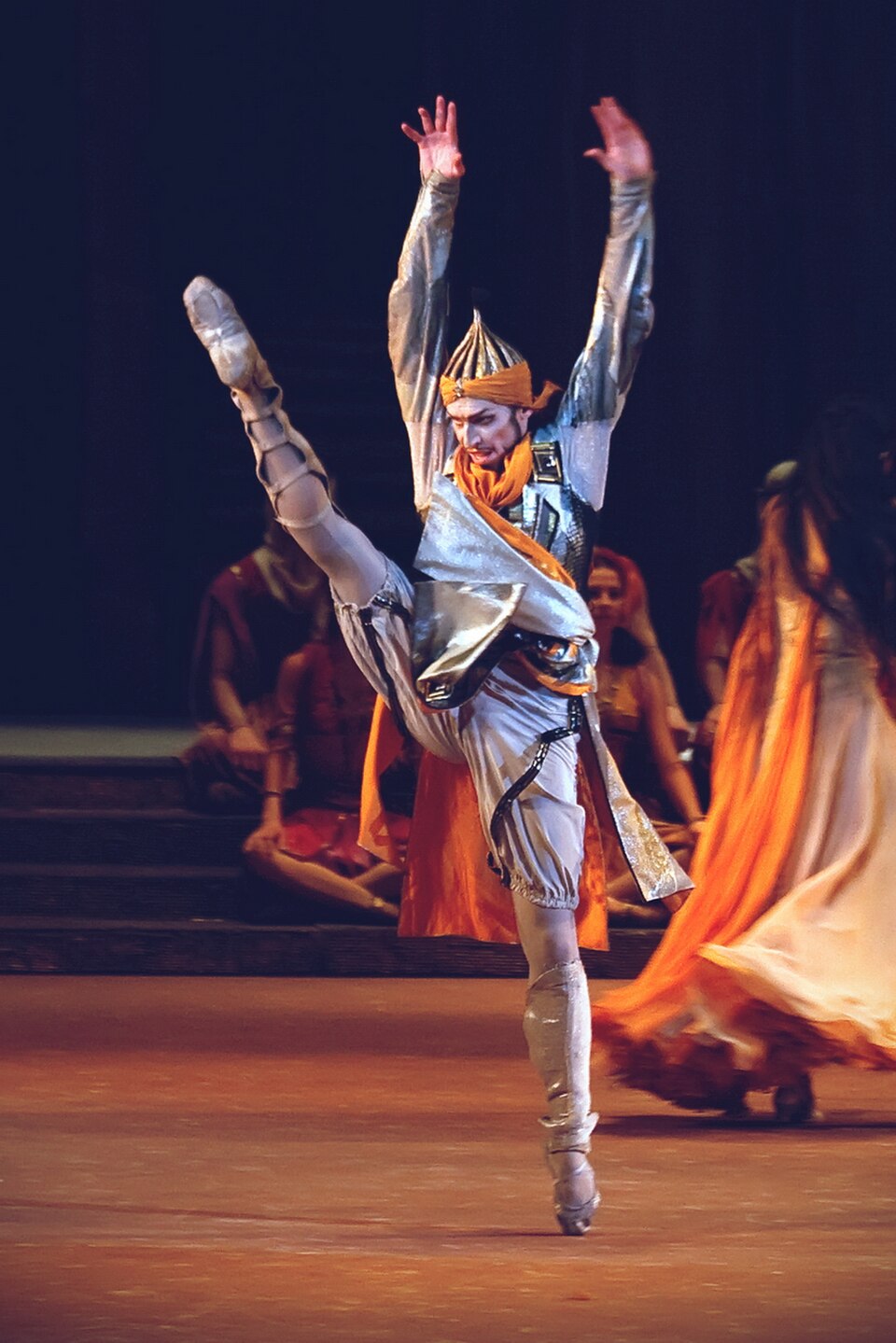 Danse scénique – une danseuse professionnelle du Théâtre Bolchoï