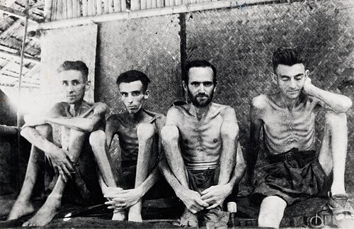 Prisonniers de guerre australiens et néerlandais à Tarsau, en Thaïlande, en 1943
