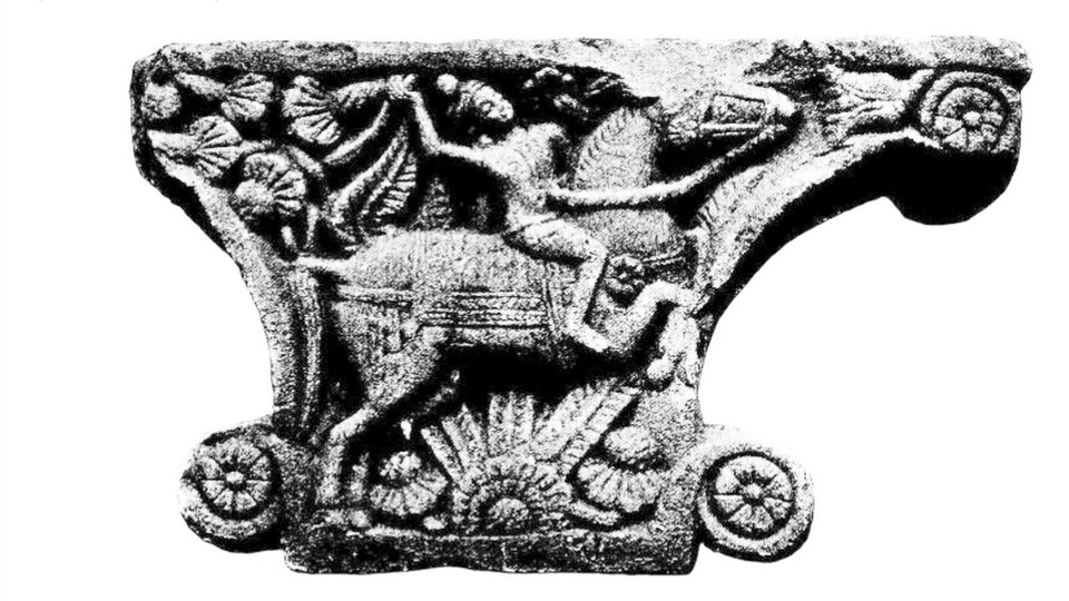 Chapiteau perso-ionien de la période maurya, mis au jour à Sarnath