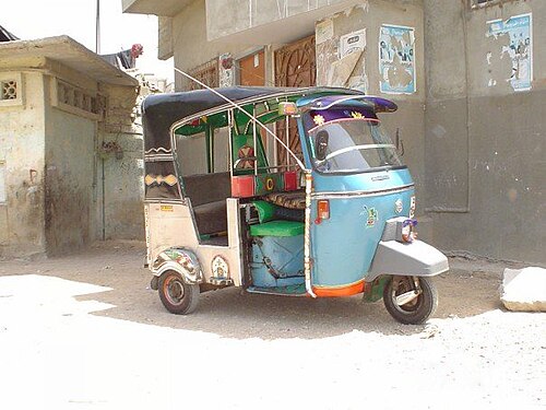 Auto-rickshaw, Karachi