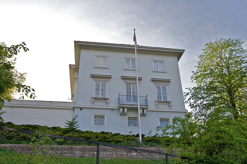 Drapeau à l'ambassade d'Iran à Oslo.