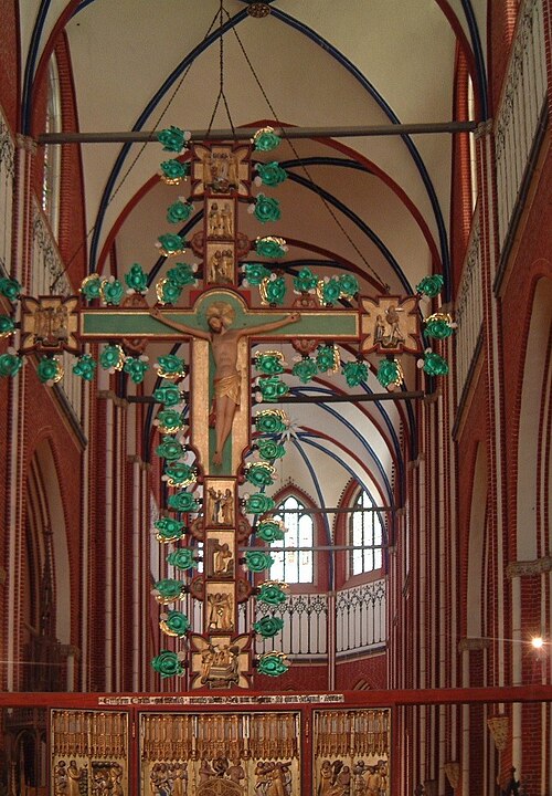 Croix triomphale (côté du Christ) dans la cathédrale de Doberan