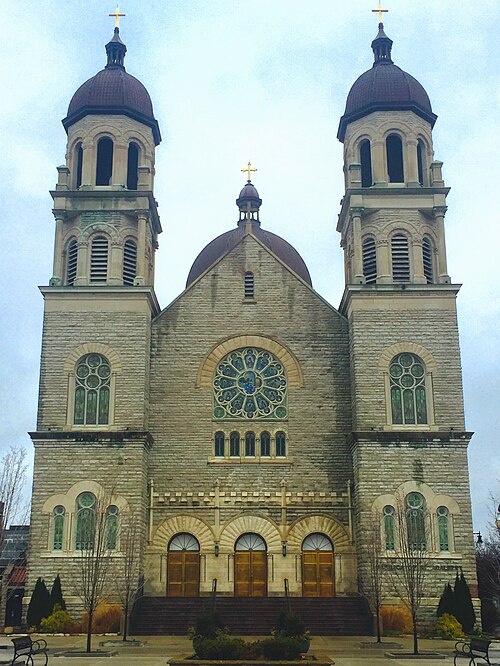 Basilique Saint-Adalbert, Grand Rapids, Michigan, achevée en 1913