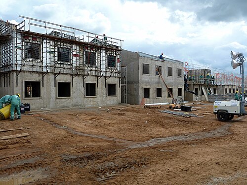 Construction en béton au Brésil à l'aide de coffrages en aluminium à montage manuel