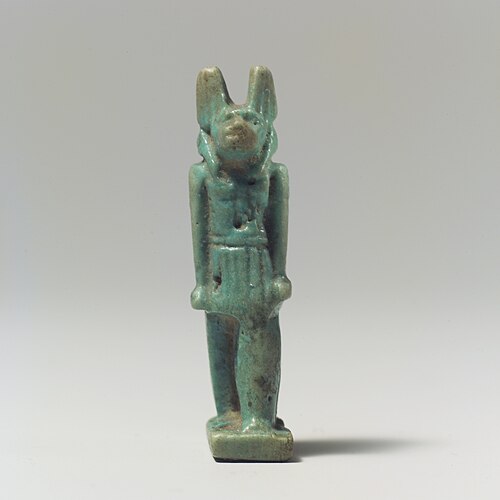 Amulette d'Anubis ; 664–30 av. J.-C. ; faïence ; hauteur : 4,7 cm ; Metropolitan Museum of Art