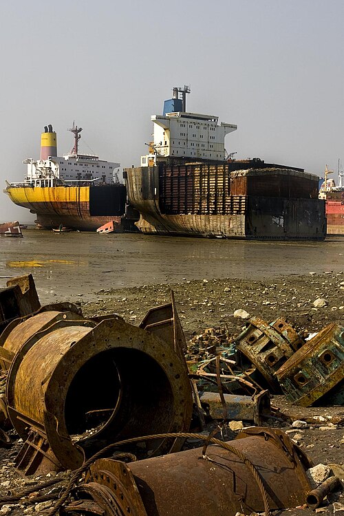 Chantier de démolition navale Bhatiari, Sitakunda