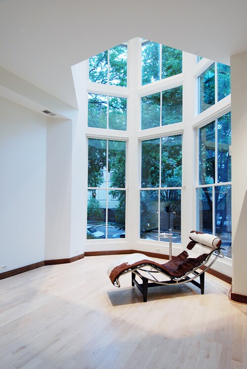 Intérieur d'une baie vitrée à plusieurs étages à Chicago, Illinois