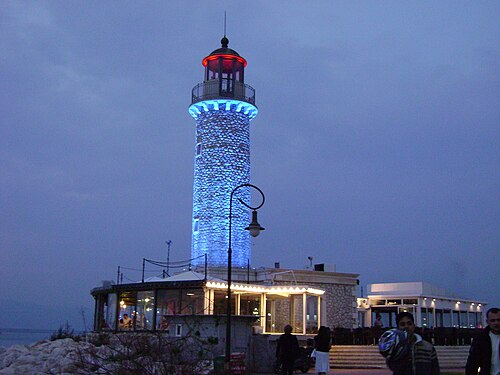 Le phare de Patras