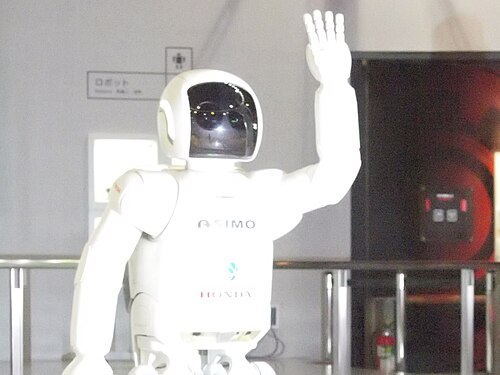 Deux caméras à l'intérieur de la visière noire d'ASIMO