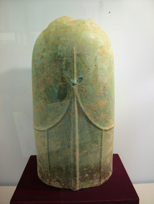 Lingam de cuivre au sanctuaire de Cát Tiên, Vietnam