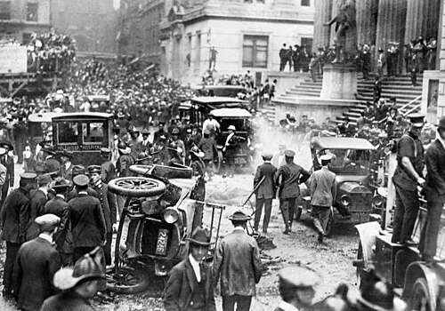 Le Sous-trésor (Federal Hall Memorial) vu après l'attentat de Wall Street en 1920