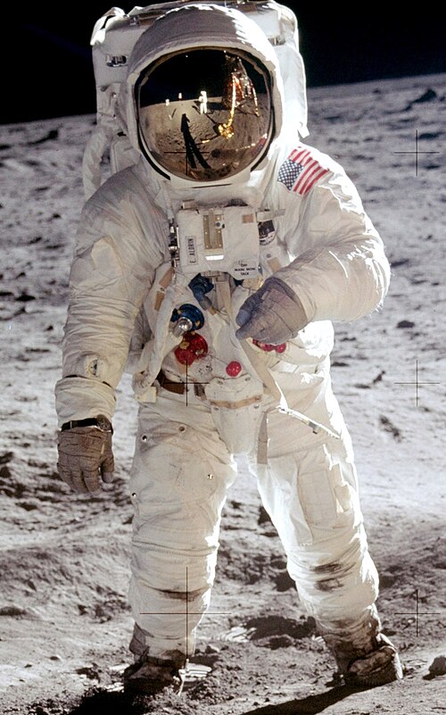 Combinaison spatiale Apollo portée par l'astronaute Buzz Aldrin à bord d'Apollo 11