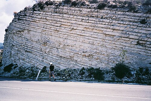Couches de craie à Chypre montrant une structure stratifiée classique