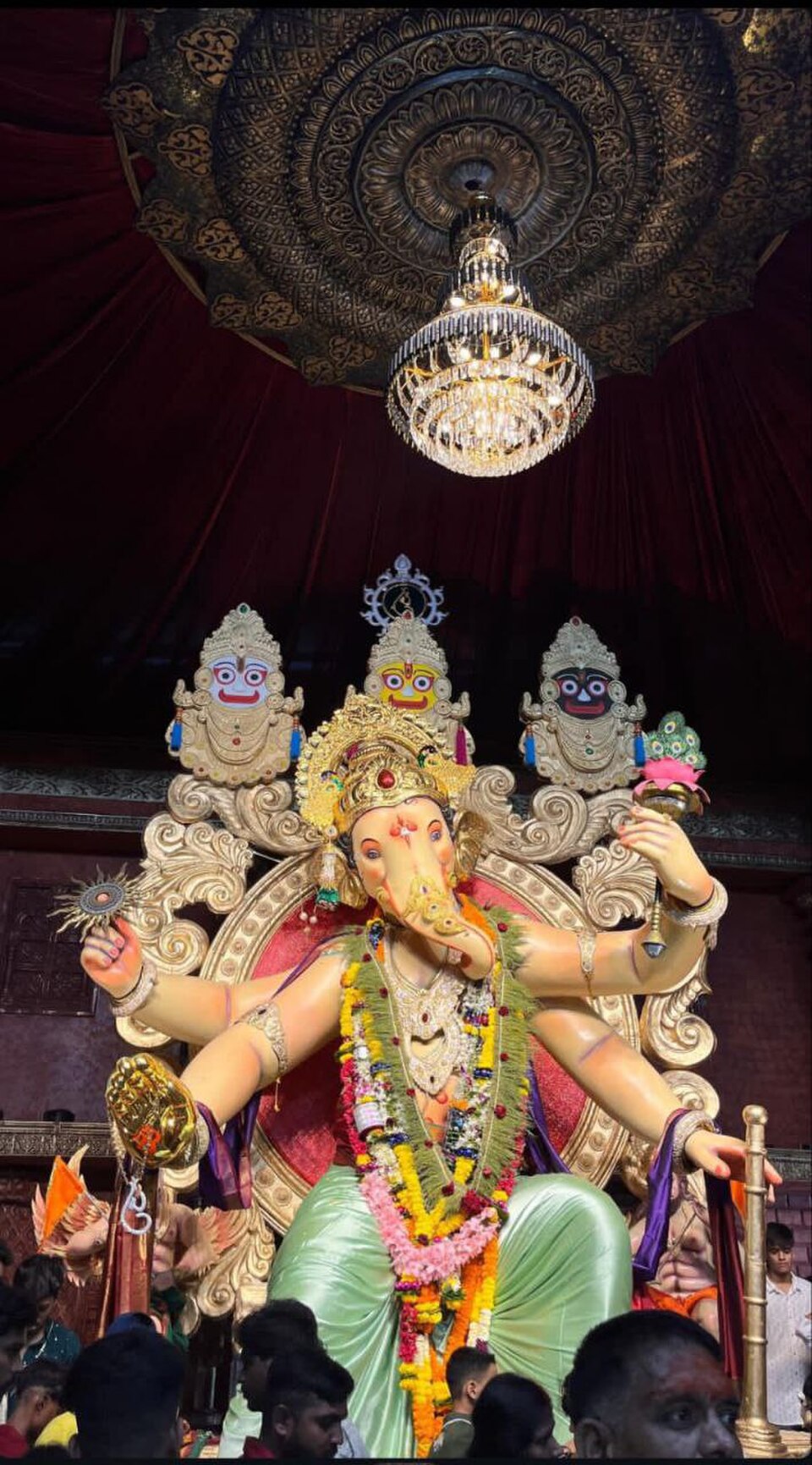 Chinchpolki Cha Chintamani, Bombay