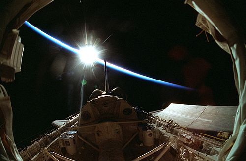 Spacelab dans la soute à bagages pendant la mission STS-90