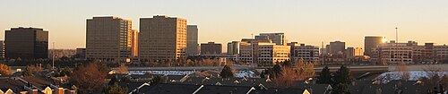 Skyline de DTC depuis le nord au coucher du soleil