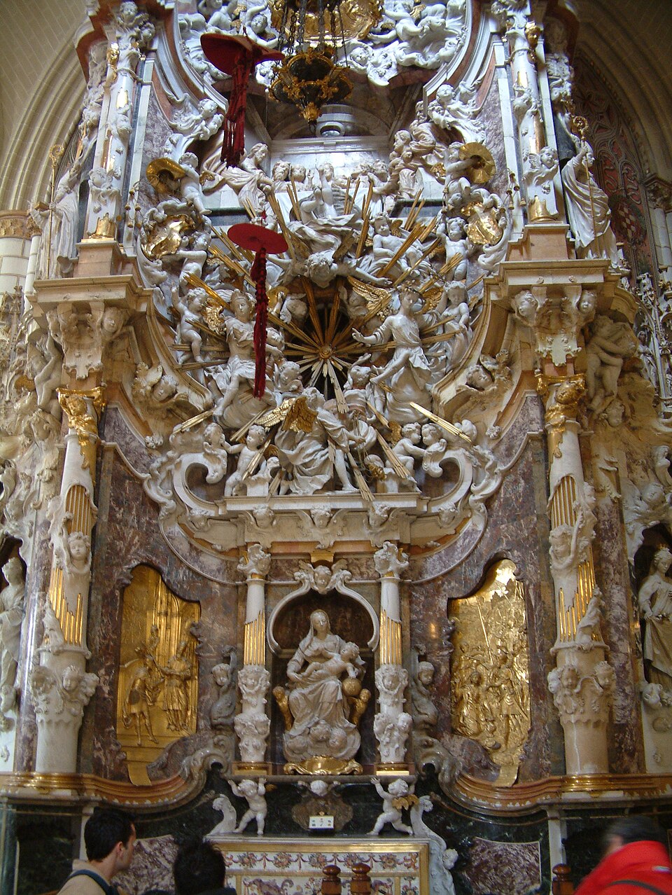 Autel El Transparente dans la cathédrale de Tolède par Narciso Tomé (1721-1732)