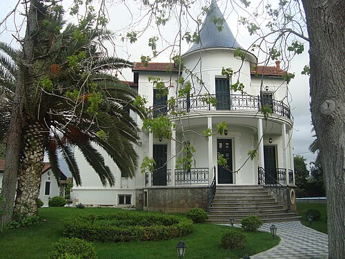 Villa Crove dans l'ancien quartier anglais (Egglezika) de Patras