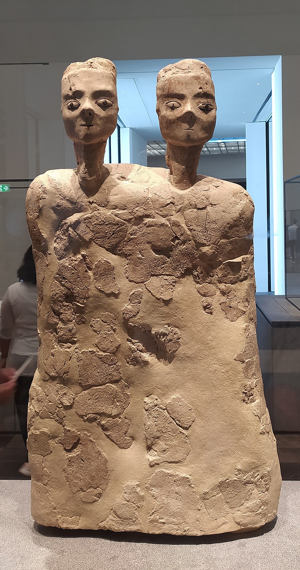 Statues d'Aïn Ghazal, vers 7000 av. J.-C., découvertes à Aïn Ghazal, en Jordanie