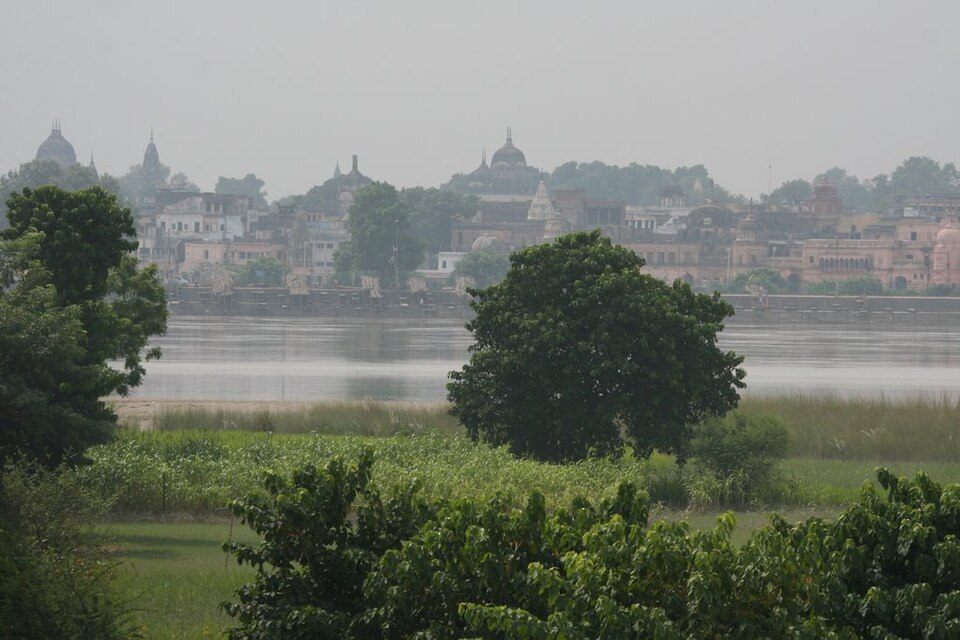 Ayodhya Ghaat au bord de la rivière Ghaghara