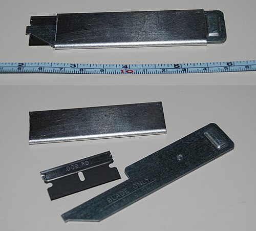 Cutter économique en acier embouti et aluminium avec lame jetable