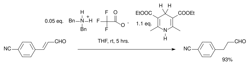 Hydrogénation par transfert organocatalytique Yang 2004