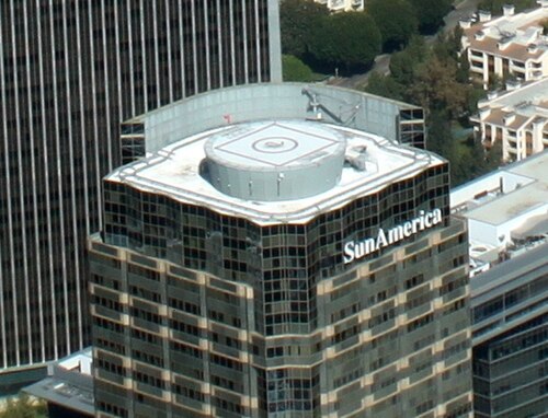 Héliport au sommet du SunAmerica Center à Century City, Californie, États-Unis